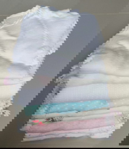 บอดี้สูทขาเว้า ตัว 5 บาท