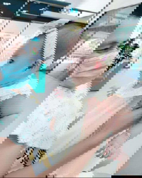 น้องมิลินท์ไปฉีดวัคซีนกับปะป๊า ค่าาา