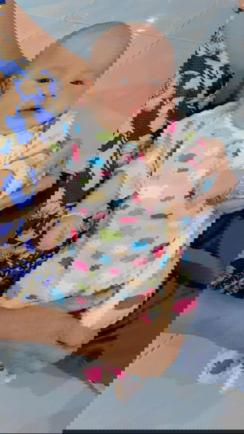 น้องนิวตั้น 2 เดือน 6 วัน 5.1 โลแล้วครับ 😍🐷