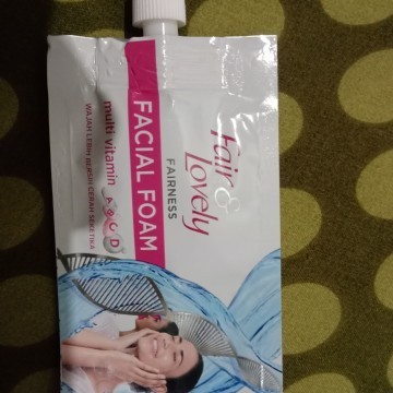 Aman gak yah bumil pakek cuci muka fair&lovely