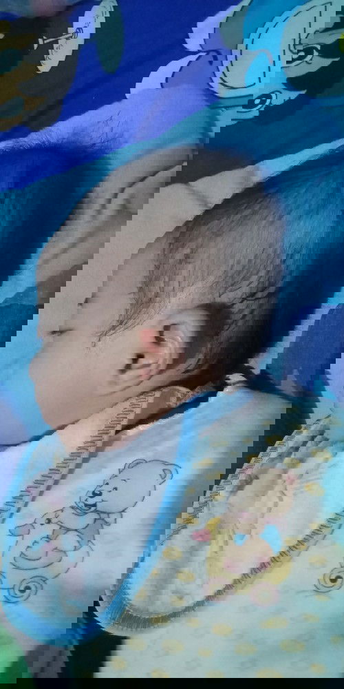 Kpala anakku agak peyang