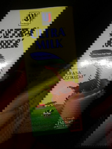 Susu UHT ULTRA MILK