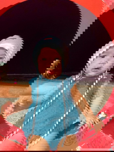 แม่แม่ช่วยบอกเทคนิคให้น้องดูดขวดหน่อยจ้าา