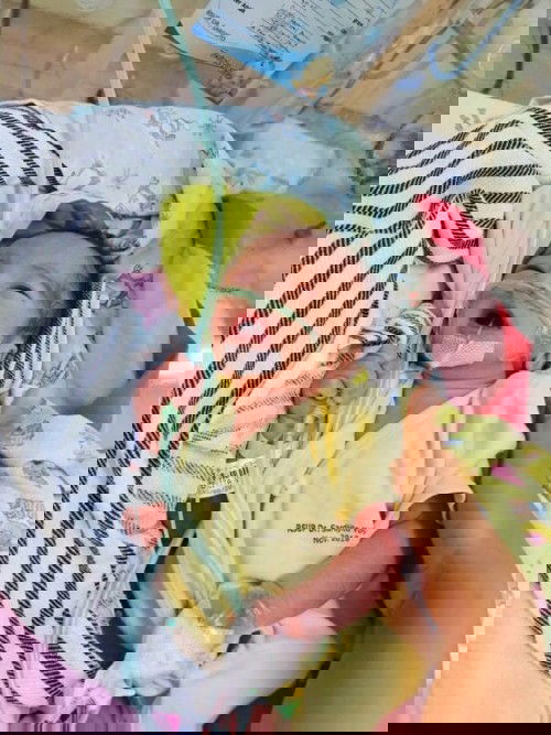 Cerita Pentingnya MengASIhi untuk memberikan ASI untuk bayi