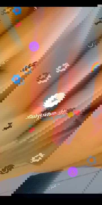 Saya dlm masa kehamilan 5 bulan tapi perut saya blm kelihatan besar tapi  kata bidan nyh sehat" aja