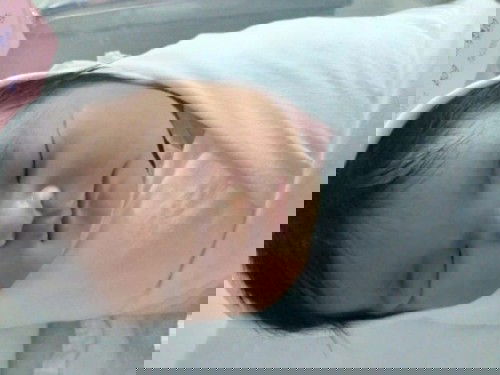 แตกแล้วค่ะ40วีค..คลอดตรงพอดีกับคุนหมอกำหนดคลอด