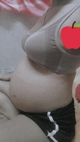 อวดท้องหน่อยค่าาา