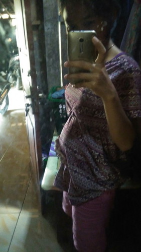 Udh bberapa hri ini perut rsanya nyeri gk tau kenapa ya bun, lgi hmil 15week klo kecapean bdn lmessk