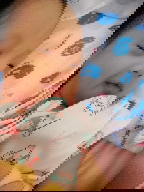 นมชงที่เหมาะกับเด็ก1เดือนครึ่ง​หน่อยครับ#