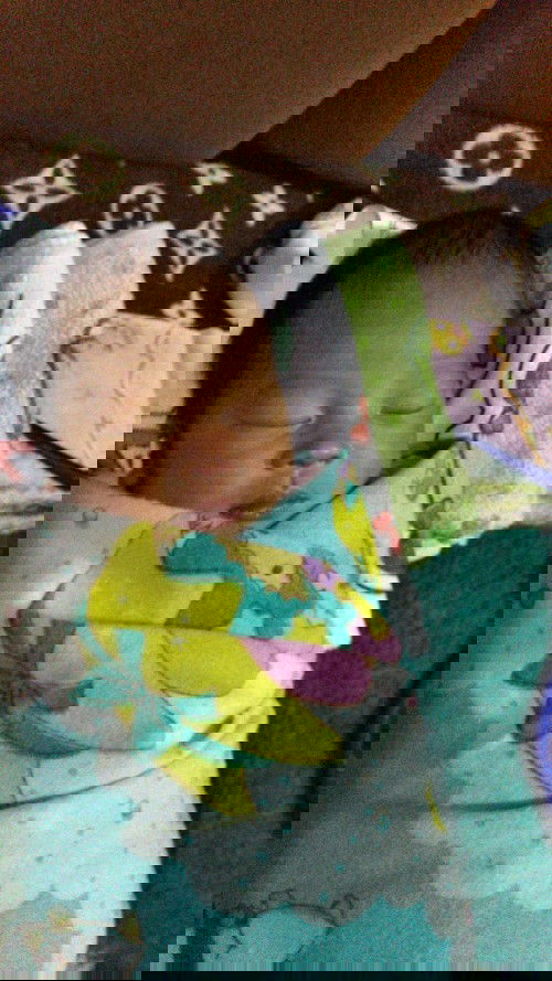 Terima kasih untuk para bunda yg dsni telah mendoakan Dede ryu