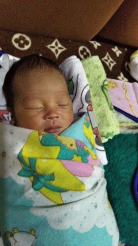 Terima kasih untuk para bunda yg dsni telah mendoakan Dede ryu