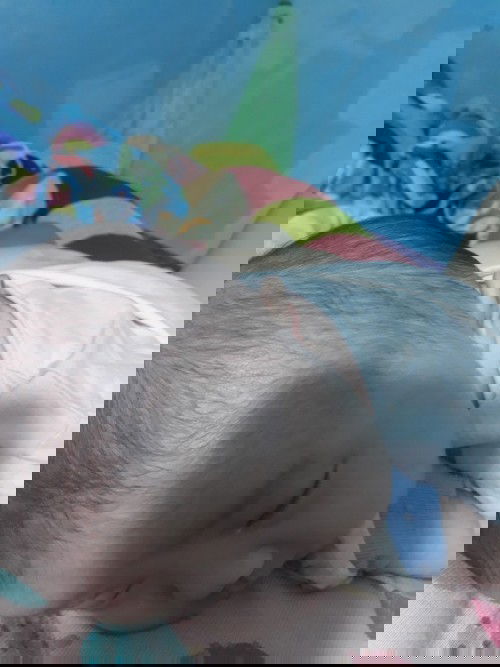 Trẻ sơ sinh nằm sấp