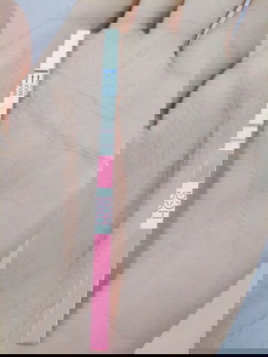 แบบนี้ตั้งครรภ์ใช่ใหมคะ?? แต่ทำไมมีเลือดออกทางช่องคลอดคะ ประจำเดือนมาครั้งสุดท้าย วันที่2กรกฎา