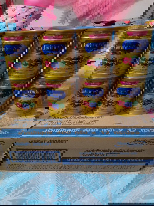 ส่งต่อ ขายขาดทุน  น้องเปลี่ยนกินสูตร2 
เหลือ 8 กระป๋อง กระป๋องละ 330บาท