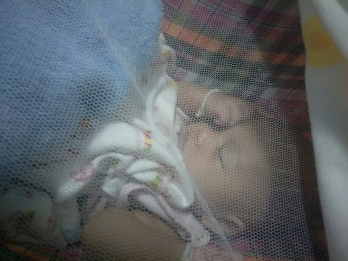 ลูกร้องไม่นอนวันโกนกับวันพระ