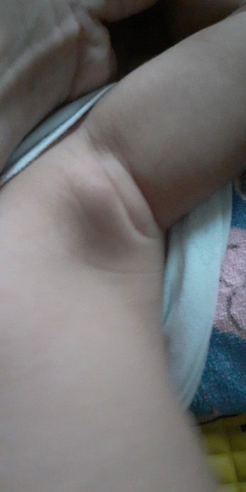 Bé nhà mình nay dc 3 tháng 17 ngày,