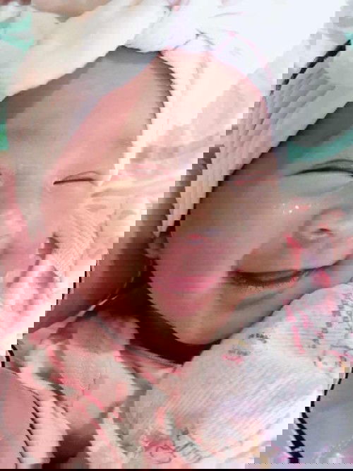 My 13 days old baby loves to smile 😍