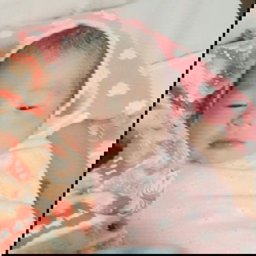 Hpht 02 oktober, usg 18 oktober tapi sudah lahiran hari ini