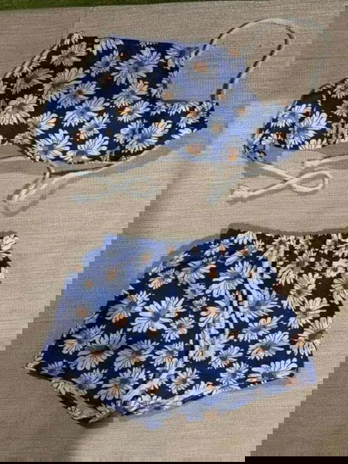 ขายเสื้อลูกสาว