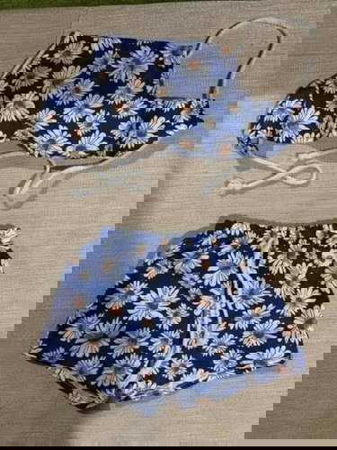 ขายเสื้อลูกสาว