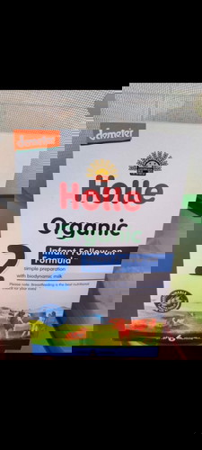 Holle organic milk formula