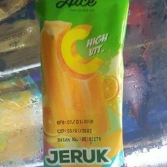 Makan es krim