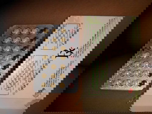 Ask Lang po Mga mom PILLS