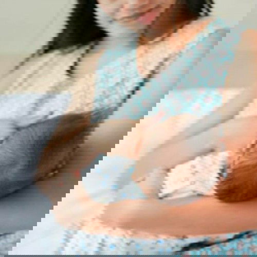 Pentingnya MengASIhi untuk memberikan ASI pada si bayi