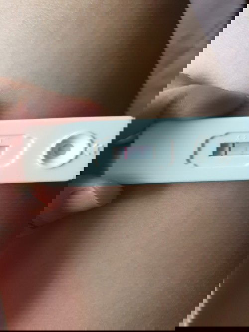 เป็นขีดเส้นเล็กๆแบบนี้ที่ตรวจเสียหรือเปล่าค่ะ