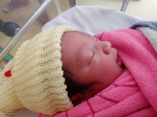 แตกแล้วจ้าหลังจากอยู่ในท้องแม่ 41วีคเต็ม