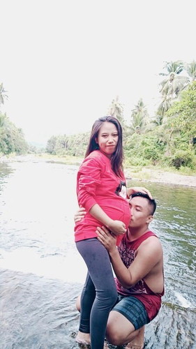 My baby bump and my future husband ❣️💑👪 see you soon baby boy mwwaaahhh i love you so much.
Baby👶