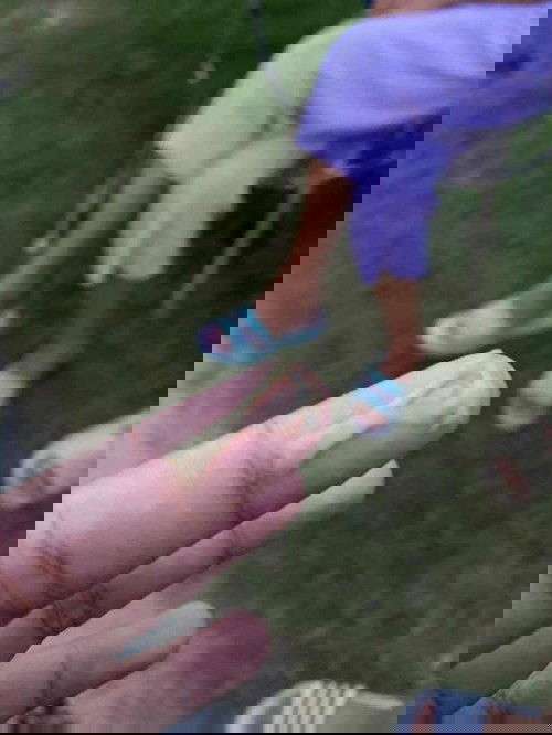 34 weeks and 3 days pregnant