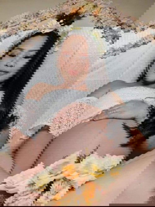 our diy maternity shoot❤️