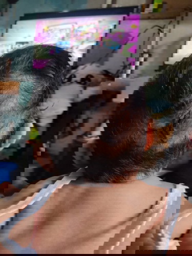 Nakatigilid sa kaliwa