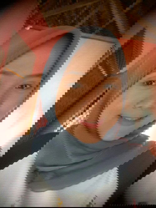 Bunda aq mau tanya nihh 
Saya kan hamil ..
Dari awal kehamilan sampai sekrang 3 blan kehamilan 
Saya