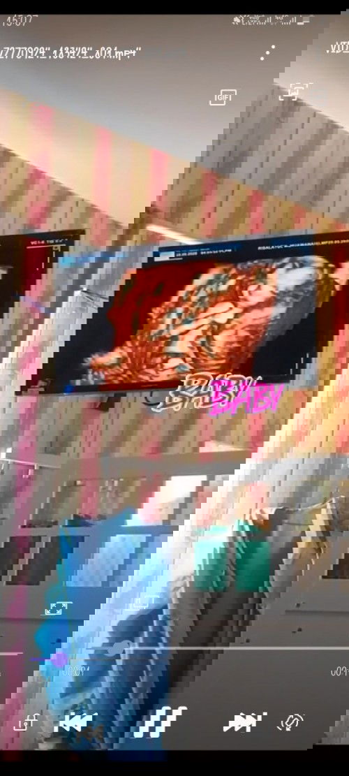 Tingkah lucu janin saat di usg