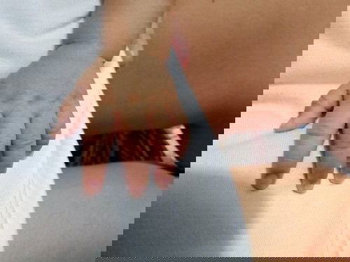 Ako lang ba ang nahihirapang putulan ng kuko c baby ?