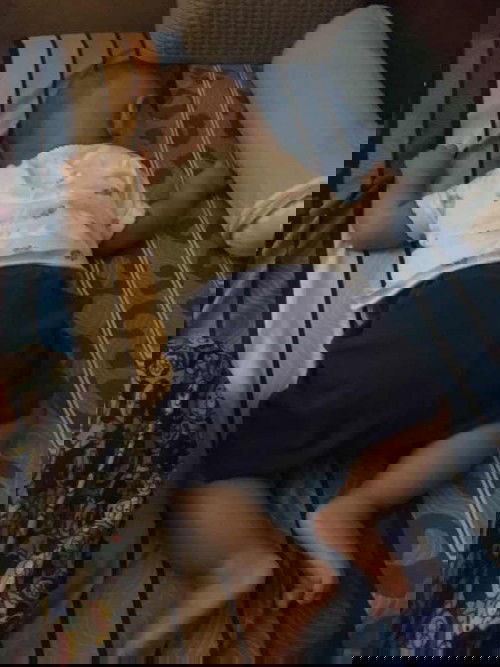 Tidur tengkurap semalaman