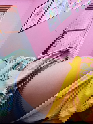 28 weeks pregnant😊