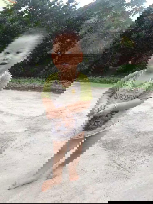 Bé nhà e giờ đáng hơn 1 tuổi