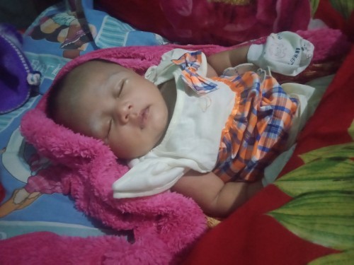 bayi saya umur 1bulan 9 hari sekarang sedang pilek gmna cara mengatasi