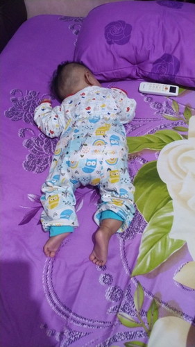Tidur tengkurap
