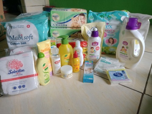 Perlengkapan & kebutuhan baby & ibu melahirkan