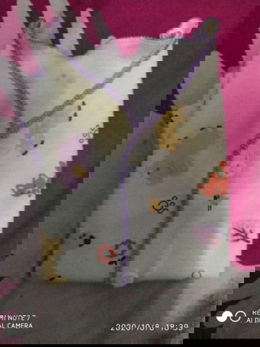 Baju bayi kena tetesan asi