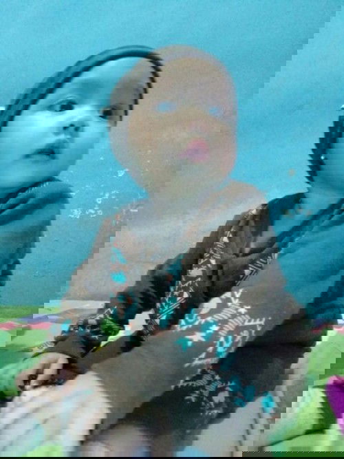 baby 6 bulan belum tengkurap