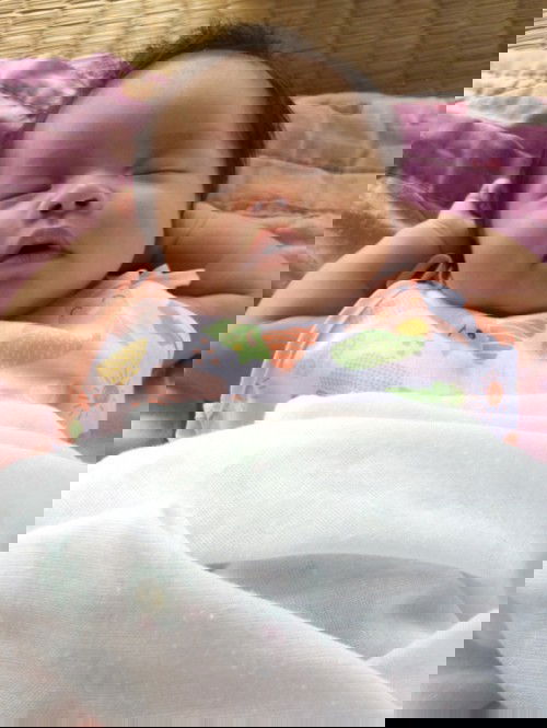 น้องถ่ายยาก6-7วันถึงถ่ายเหนียวร้องไห้ทุกครั้งเวลาถ่ายเบ่งหน้าดำหน้าแดงแม่ๆท่านไหนมีวิธีให้ถ่ายง่ายบอกหน่อยคะสงสารลูกมากน้องอายุ1เดือนครึ่ง