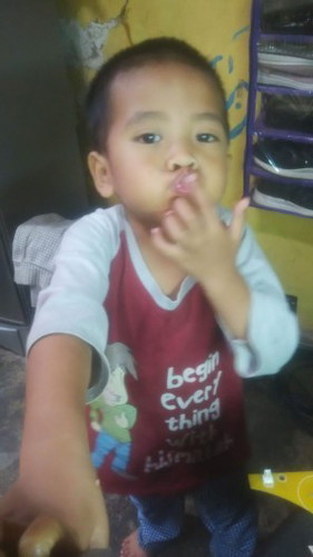 bagaimana caranya menghadapi anak umur balita yg terlalu aktif?