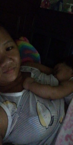 Breastfeeding position