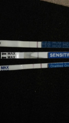 Testpack garis 2 samar, flek kemudian