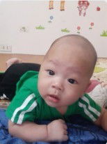 Bé nhà e hơn 4 tháng